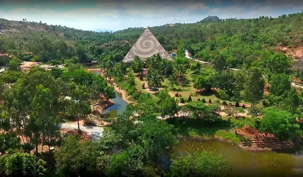 Featured Image Of Pyramid Valley International